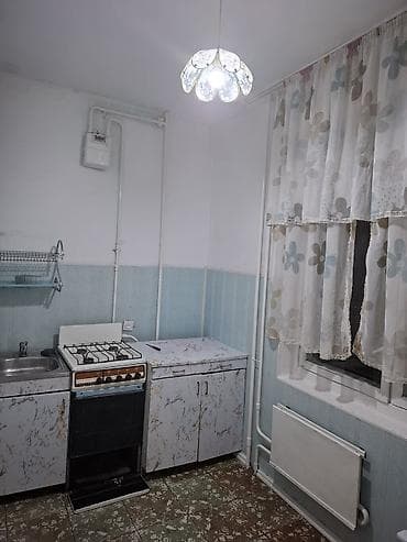 этаж квартира: 1 комната — 3