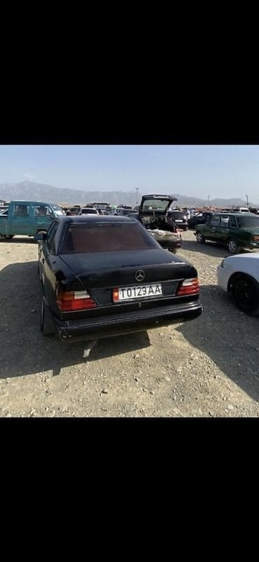 Mercedes-Benz W124: 1989 г., 2 л, Механика, Бензин, Седан — 4