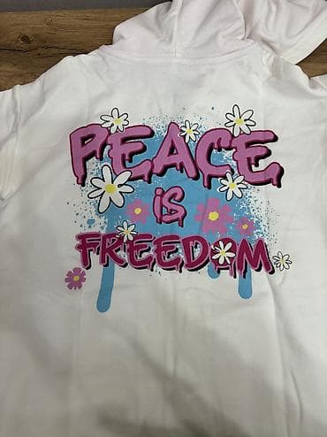 кийим: Толстовка шикарного качества, сидит очень красиво, ткань мягкая — 2