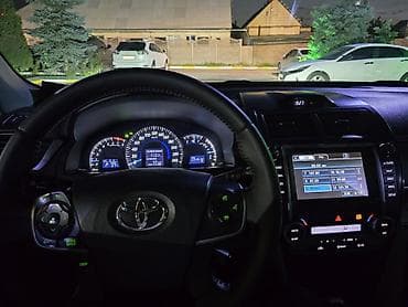 Унаа: Toyota Camry: 2012 г., 2.5 л, Автомат, Бензин, Седан — 6
