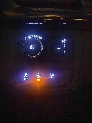Продажа авто: Chevrolet Spark: 2017 г., Хэтчбэк — 6