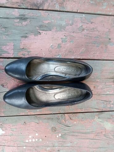 Туфли: Туфли, 39, Verona, Б/у, цвет - Черный, Бесплатная доставка, Самовывоз, Платная доставка — 3