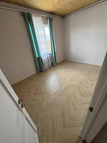 кирпичный дом: Сдается 3-комнатный дом 2-гоэтажа Транспорты автобусы до дома 195 43 — 7