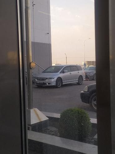 аддисей: Honda Odyssey: 2004 г., 2.4 л, Типтроник, Бензин, Минивэн — 8