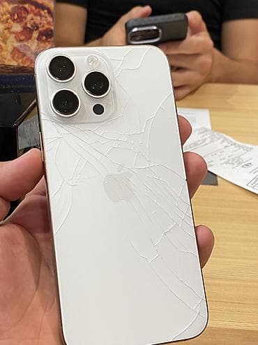 Техника и электроника: IPhone 16 Pro Max, 256 Гб акб 90 439 циклов заряда Менялся только — 8