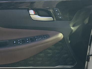 Продажа авто: Hyundai Santa Fe: 2019 г., 2 л, Автомат, Бензин, Кроссовер — 7