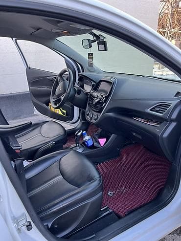 пресс падборшик симпа: Chevrolet Spark: 2021 г., 1 л, Вариатор, Бензин, Хэтчбэк — 7