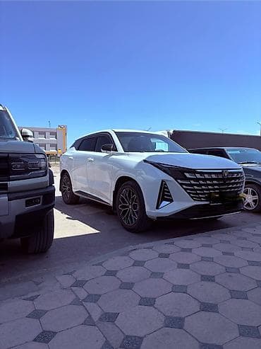 suzuki lets 2: Changan Uni-Z: 2025 г., 1.5 л, Робот, Бензин, Кроссовер — 1