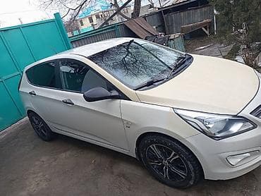 ravon spark: Hyundai Solaris: 2014 г., 1.6 л, Ручные, Бензин, Хэтчбэк — 9