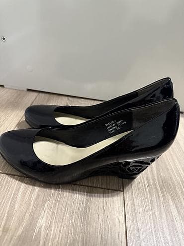 Сапоги: Туфли, 38, Maria Moro, Б/у, цвет - Черный, Самовывоз — 2