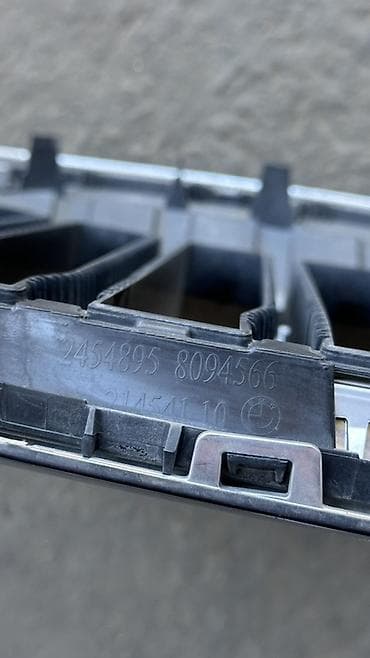 самурай беха: Решетка радиатора BMW 2019 г., Б/у, Оригинал — 5