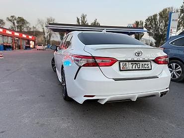 bmw 2: Toyota Camry: 2019 г., Автомат, Бензин, Седан — 6