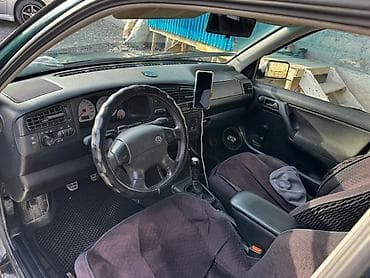 Продажа авто: Volkswagen Golf: 1996 г., Механика, Универсал — 3