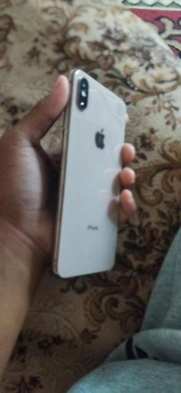 планшет iphone 17: IPhone Xs Max, Б/у, 64 ГБ, Золотой, 70 % — 1