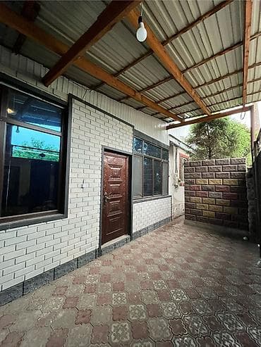 хаус кг: Продается жилой дом с двором и капитальным ограждением. Основные — 3