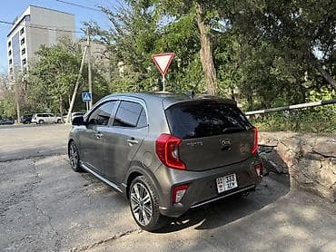 Продажа авто: Kia Morning: 2017 г., 1 л, Автомат, Бензин, Хэтчбэк — 2