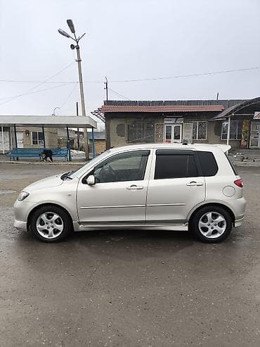 bmw e33: Mazda Demio: 2003 г., 1.5 л, Автомат, Бензин, Хэтчбэк — 3