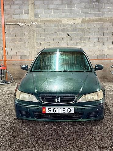 каропка на акорд: Honda Accord: 2000 г., Механика, Бензин, Седан — 1