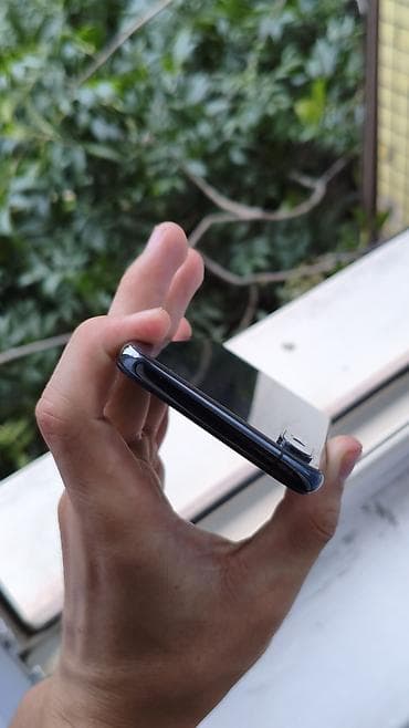 iphone 3: IPhone XS, 64 Гб не работает на запчасть — 3