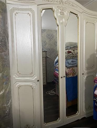 спальный гарнитур элиза: Спальный гарнитур в классическом стиле, цвет айвори с золотистой — 1