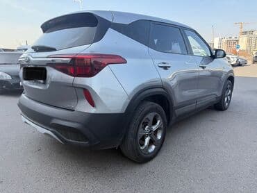 купить бокс на крышу автомобиля бу: Kia Seltos: 2021 г., 1.6 л, Автомат, Дизель, Кроссовер — 13