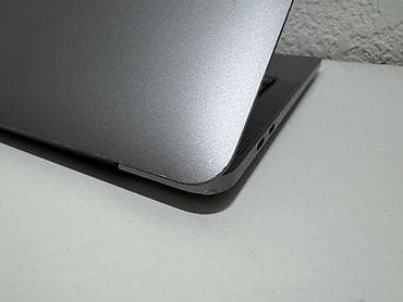 surface studio: Б/у, Apple M1, ОЗУ, RAM: 8 ГБ — 10
