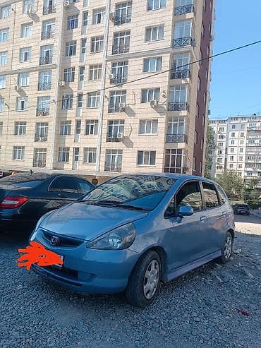 fit 2: Honda Fit: 2002 г., 1.3 л, Вариатор, Бензин — 8