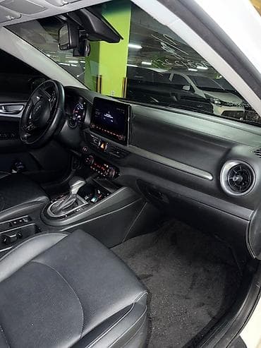 byd e2 2022: Kia K3: 2021 г., 1.6 л, Автомат, Бензин, Седан — 6