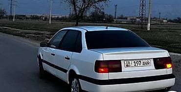 Продажа авто: Volkswagen Passat: 1994 г., 2 л, Механика, Бензин, Седан — 3