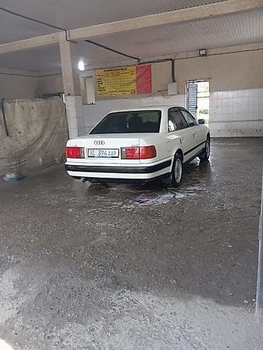 lexus 570 2021: Audi 100: 1991 г., 0.2 л, Ручные, Бензин, Седан — 6