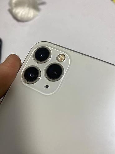 Мобильные телефоны: IPhone 11 Pro Max, Б/у, 64 ГБ, Серебристый, Защитное стекло, Чехол, 72 % — 3