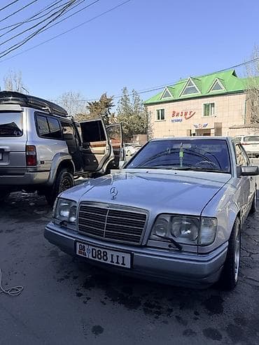 es 250: Mercedes-Benz W124: 1994 г., Седан — 7