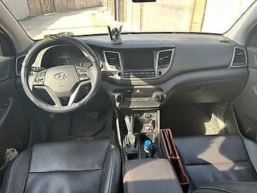 Транспорт: Hyundai Tucson: 2018 г., 2 л, Автомат, Дизель, Кроссовер — 2