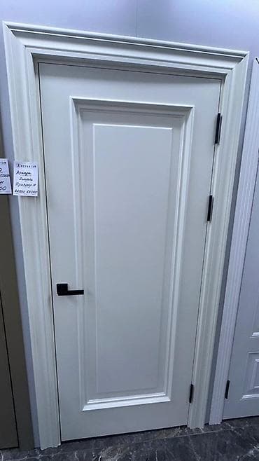 двери между комнатами: Межкомнатная дверь в классическом стиле. - Полотно глухое, с — 1