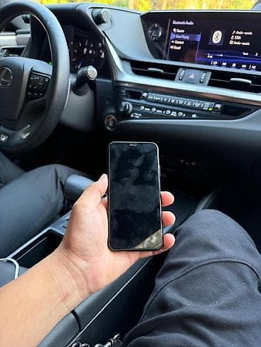 айфон 10 сколько стоит: IPhone X, Черный — 4
