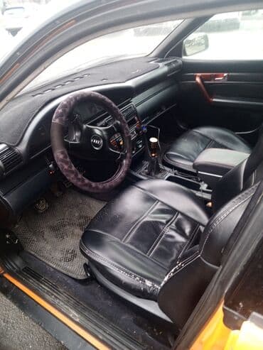 Audi: Audi S4: 1993 г., 2.6 л, Механика, Бензин, Седан — 2