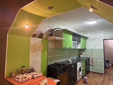 Эмерек: Продаётся 2-комнатная квартира в городе Кара - Балта в квартале — 2
