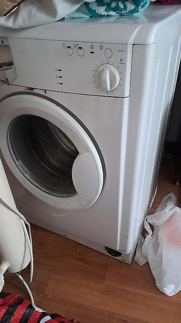 Техника жана электроника: Стиральная машина Indesit, фронтальная загрузка. НЕ РАБОЧАЯ ( НА — 1