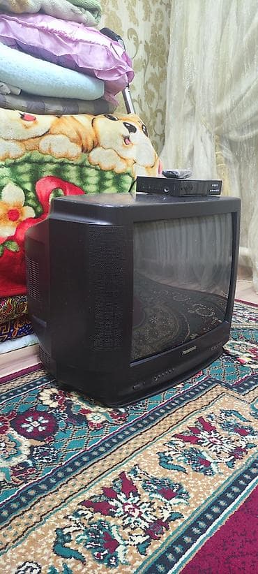 Телевизор Panasonic 17" (кинескопный) + цифровая приставка DVB‑T2