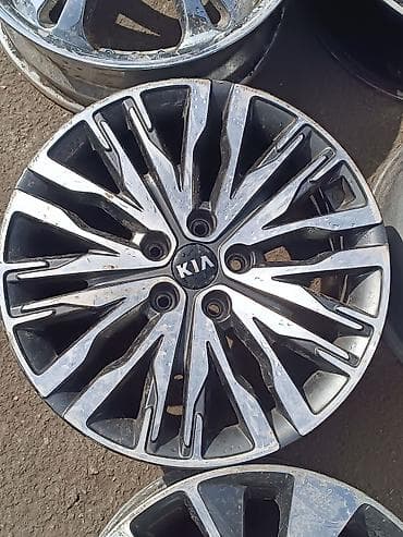 vossen diska: Литые Диски R 18 Kia, отверстий - 5 — 2