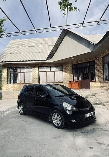 camry 1998: Honda Fit: 2007 г., 1.4 л, Автомат, Бензин, Хэтчбэк — 1