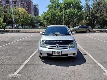 Toyota Ist: 2003 г., 1.5 л, Автомат, Бензин, Хэтчбэк