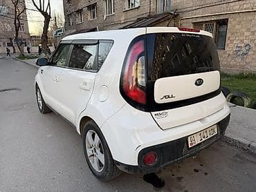 Продажа авто: Kia Soul: 2017 г., 1.6 л, Автомат, Бензин, Хэтчбэк — 4