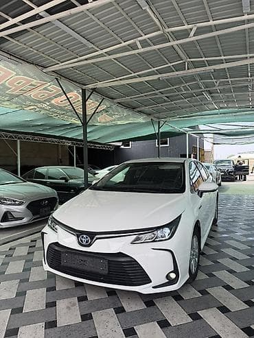 e60 bmw: Toyota Corolla: 2022 г., 1.8 л, Гибрид, Седан — 1