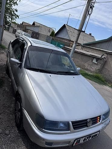 Транспорт: Volkswagen Passat: 1994 г., 1.8 л, Механика, Бензин, Седан — 1