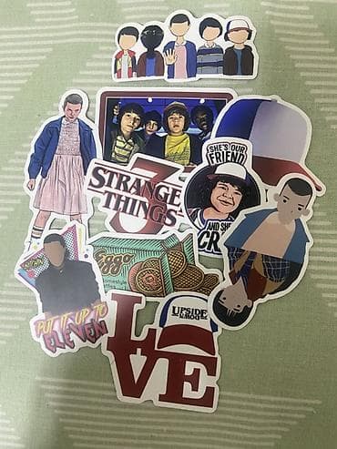 светящиеся палочки: Набор виниловых стикеров по вселенной «Stranger Things». - Тематика — 2