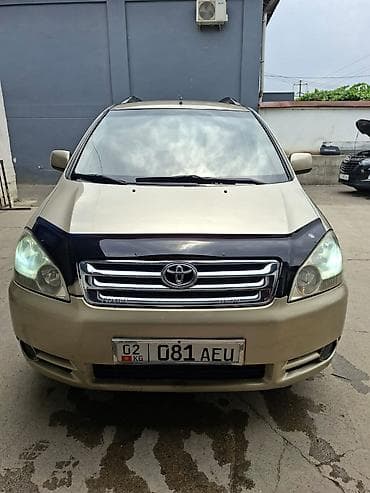 баа: Toyota Avensis Verso: 2001 г., 2 л, Автомат, Газ, Универсал — 9