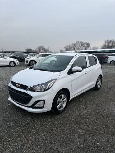 Chevrolet Spark: 2019 г., 1 л, Автомат, Бензин, Хэтчбэк