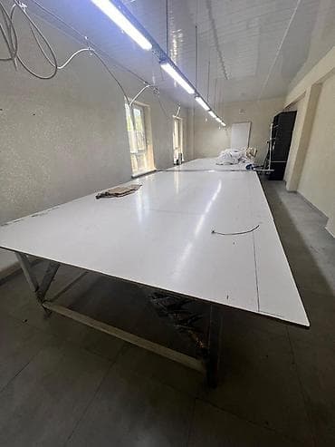 Дом и сад: Закройный стол сатылат срочно 25 000сом срочно узуну 9 м туурасы 2.20 — 1