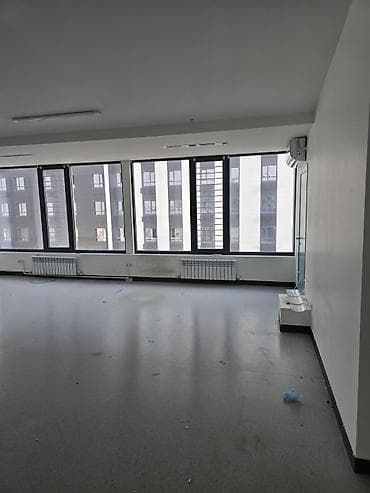 аренда парехмахерская: В административном здании, 110 м², Долгосрочно — 1